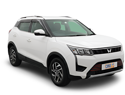 Mahindra XUV300-img